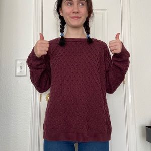 maroon sweater